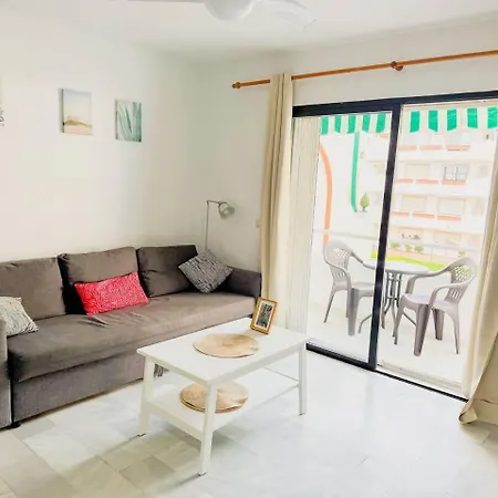 Torremolinos: Quiet 1bedroom With Pool & Sea Views