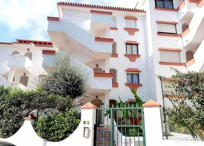 Torremolinos: Quiet 1bedroom With Pool & Sea Views Apartamento Torremolinos