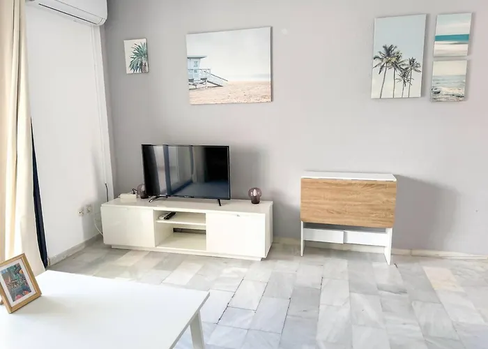 Apartamento Torremolinos: Quiet 1bedroom With Pool & Sea Views *