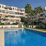Apartment Torremolinos: Quiet 1bedroom With Pool & Sea Views Torremolinos