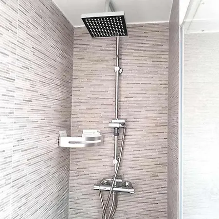 Appartement One Bed Apt, Terrace, Sea And Pool View, Walk To