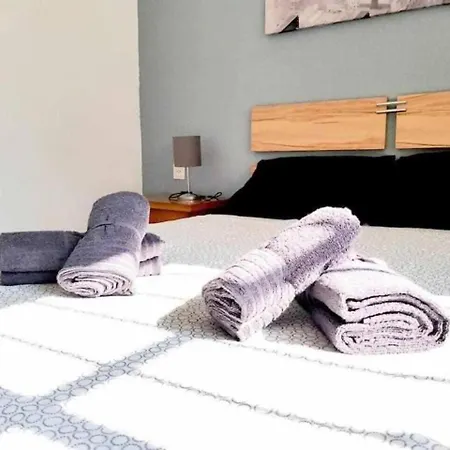 شقة Torremolinos: Quiet 1bedroom With Pool & Sea Views