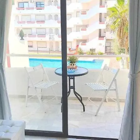 شقة Torremolinos: Quiet 1bedroom With Pool & Sea Views توريمولينوس