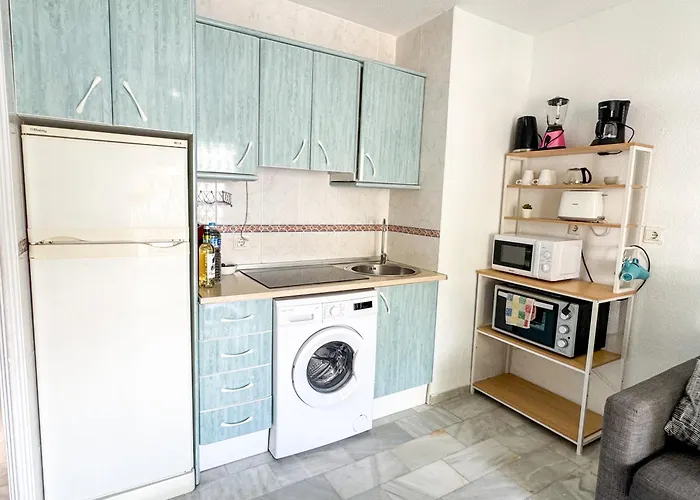 Peaceful 1 Bedroom In Torremolinos, Pool & Views Apartment Torremolinos