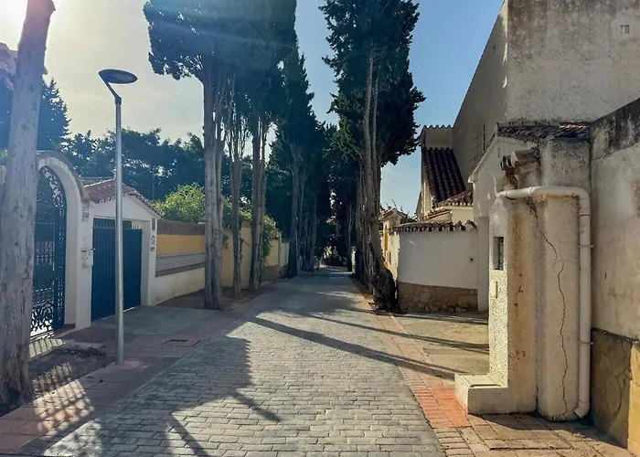 Torremolinos: Quiet 1bedroom With Pool & Sea Views Appartement *