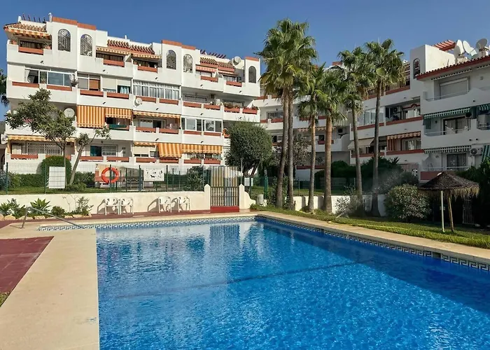아파트 Peaceful 1 Bedroom In Torremolinos, Pool & Views 토레몰리노스